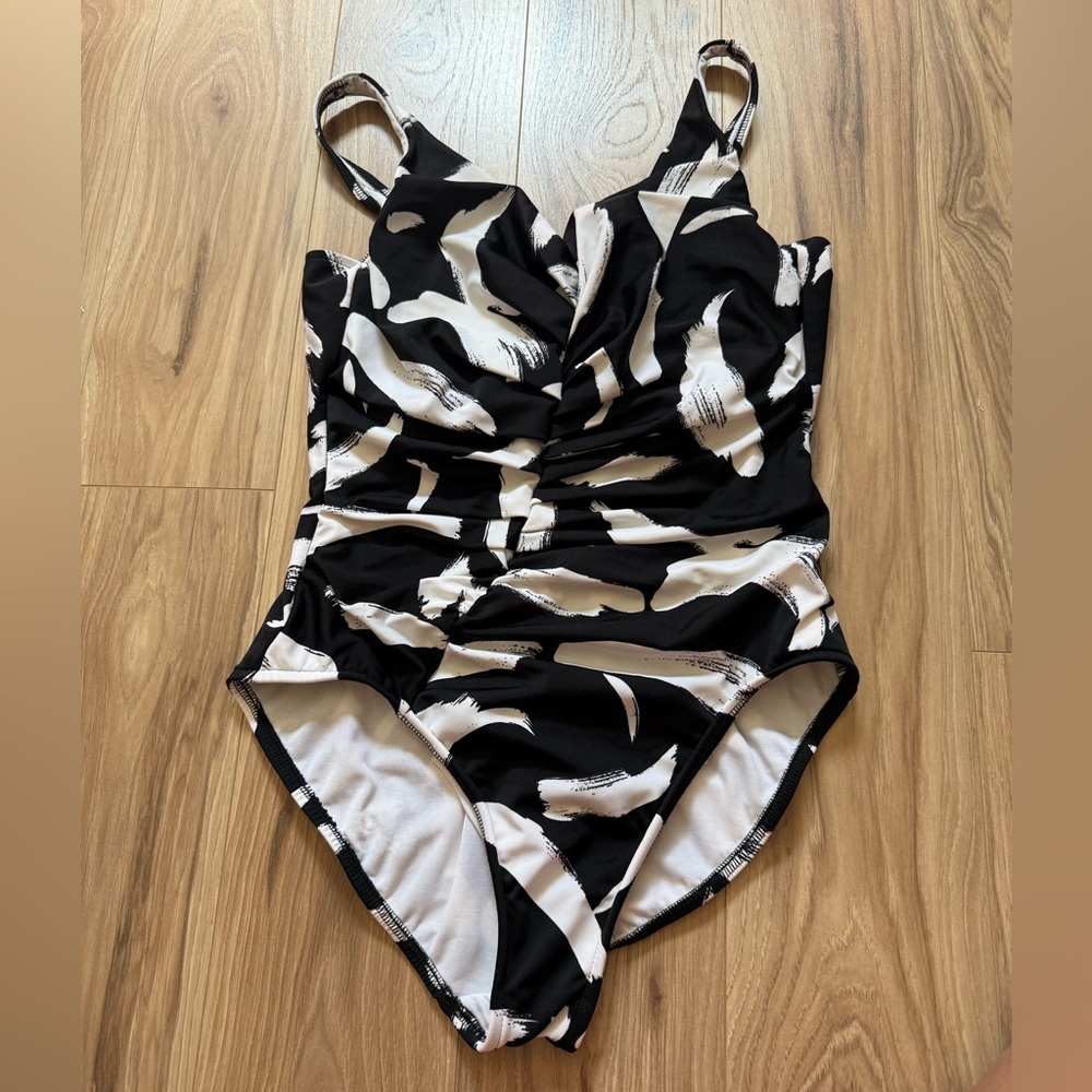 Miraclesuit Magicsuit Must Haves Averi Swimsuit
